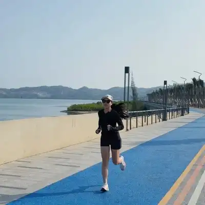 叶明